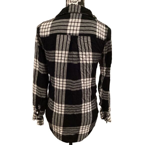 Thread & Supply Plaid Button Down Shirt Long Sleeve Casual Everyday - Picture 2 of 9